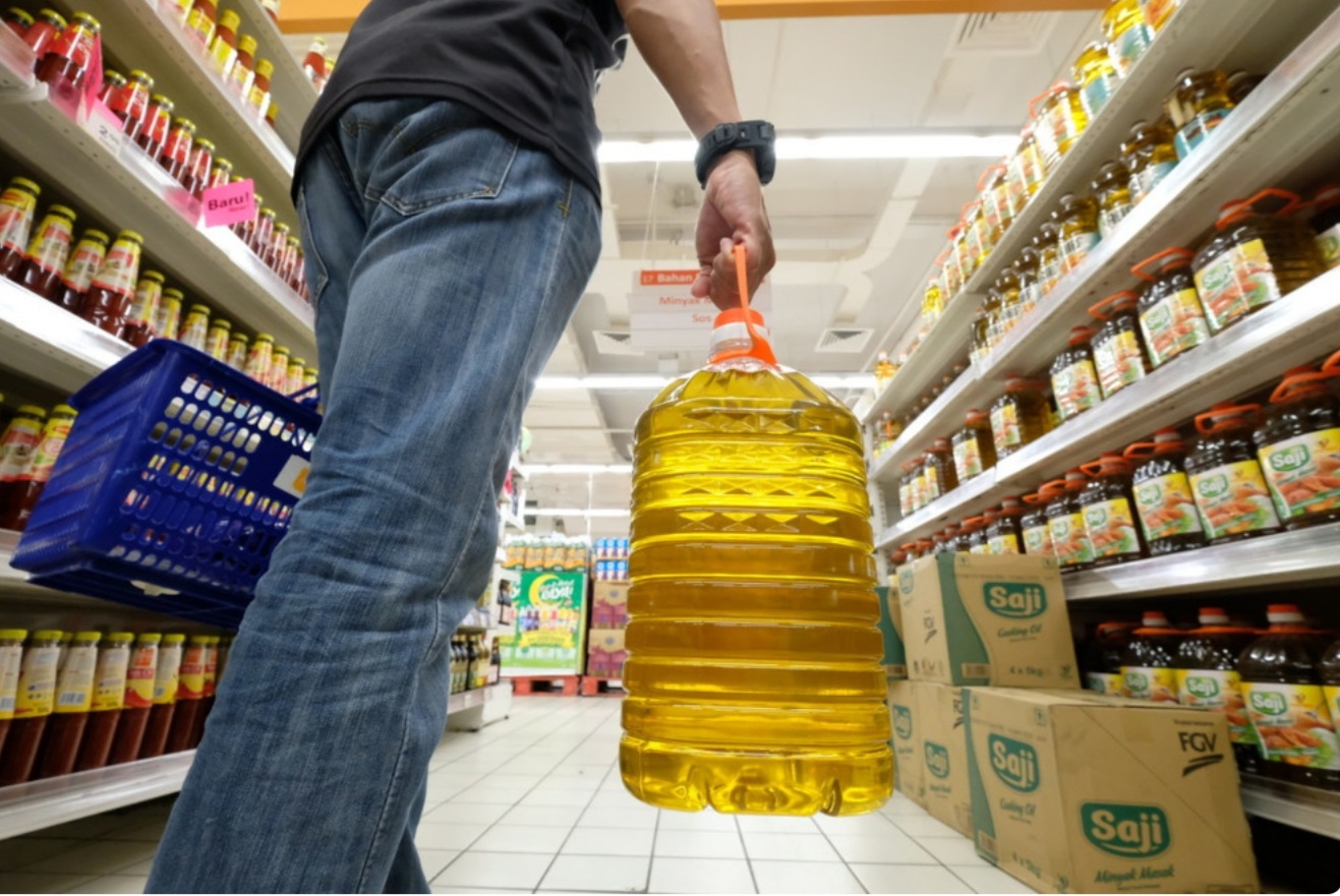 Deputy minister: Consumers in Malaysia have option to buy cheaper cooking oil